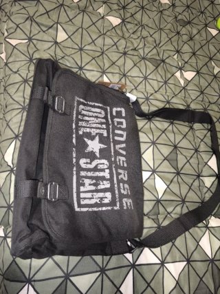 Bolso Bandolera Converse One Star Negro