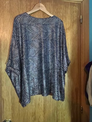Blusa Bella Best fiesta plateada talla 4XL