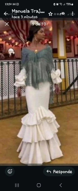 Traje de flamenca blanco con volantes