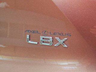 Lexus LBX 1.5 136cv HEV Elegant+ Black