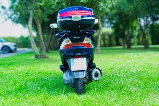 Suzuki Burgman 400 Maxi Scooter 2006