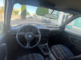 BMW E30 324 2.4d 1986 Restaurado (Escucho Ofertas)