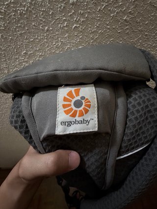 Mochila Portabebé Ergobaby Gris