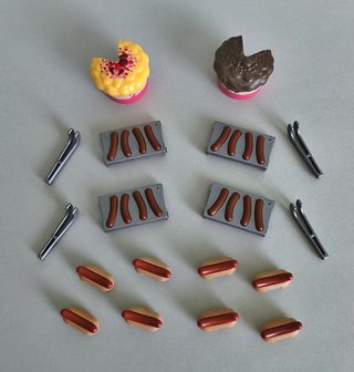 Playmobil Lote Pasteles Y Perritos Calientes.