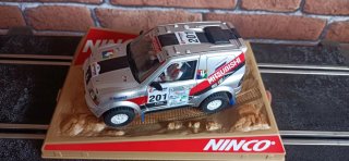 Coche Scalextric Ninco Raid Mitsubishi
