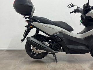 Kymco Sky Town 125