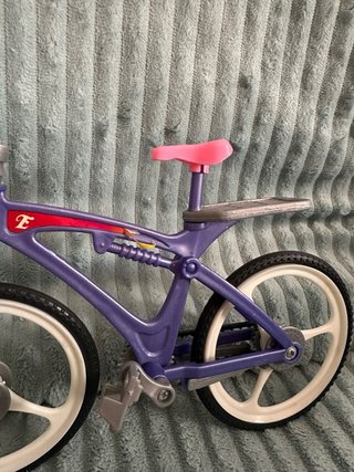Bicicleta Barbie Morada