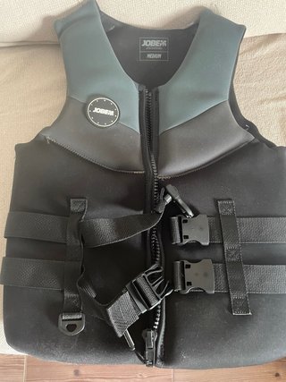 Chaleco Jobe Moto Agua Negro/Verde
