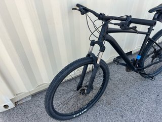 Bicicleta de Montaña XL - Giant