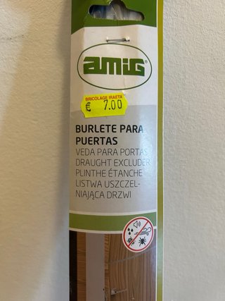 Burlete para puertas 1m