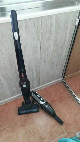 Aspiradora Inalámbrica Bosch 20.4V. Batería baja