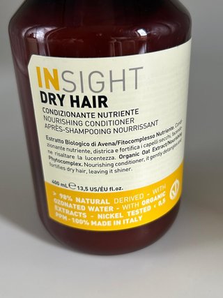 Insight Dry Hair Shampoo e Balsamo