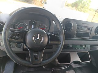 MERCEDES SPRINTER PAQUETERO TRAMPILLA 150 CV