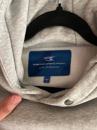 Sudadera gris Noemotions