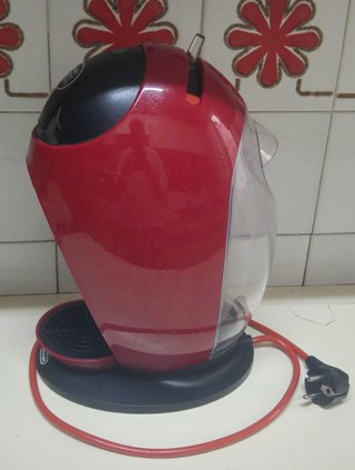 Cafetera Dolce Gusto DeLonghi Jovia Roja