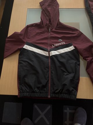 Conjunto Chándal Lacoste Negro y Rojo