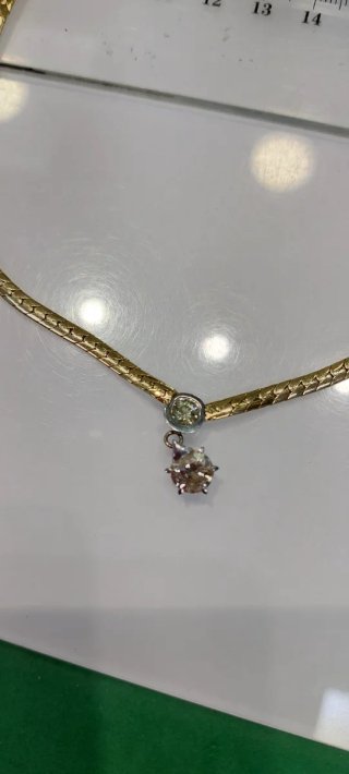 Gargantilla Oro 18k y Diamantes