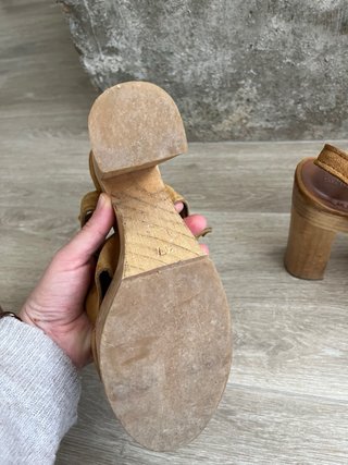 Sandalias Zara Tacon Madera Cuña