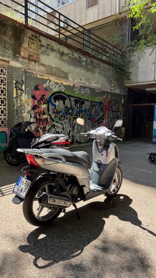 Honda SH 125cc Scooter 2009 Plata