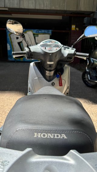 Honda SH 125cc Scooter 2009 Plata