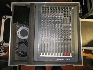 Mesa de Sonido Soundcraft Spirit Live 32