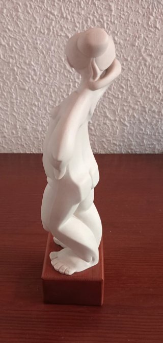Escultura vintage modernista de JUAN ALBANDEA