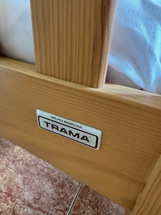 Cuna cama de madera maciza Marca Trama