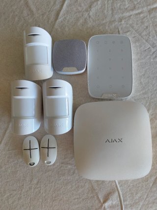 Kit Alarma Ajax Hub 2G desvinculada