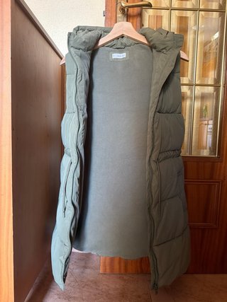 Chaleco Mango niña verde talla 13/14 años ,164 cm.