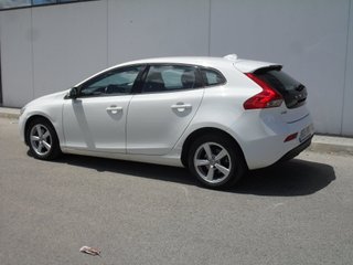 Volvo V40 2014