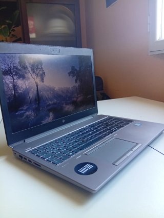 HP ZBOOK i9 64GB RAM 1.5 TB SSD + 1 TB HD