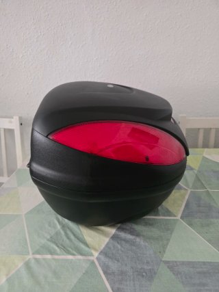 Baul moto Yamaha maleta top case cofre topcase
