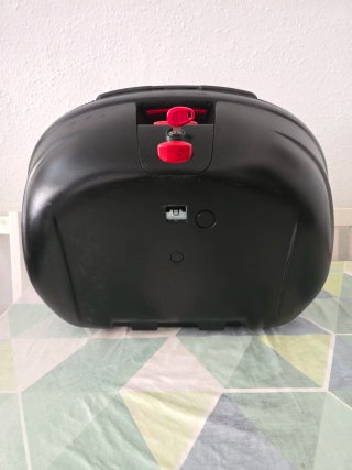 Baul moto Yamaha maleta top case cofre topcase
