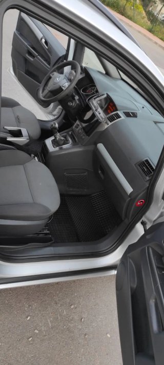 Opel Zafira 2006