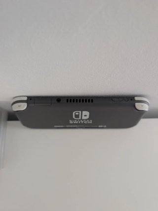 Nintendo Switch Lite Negra + Cargador Nintendo