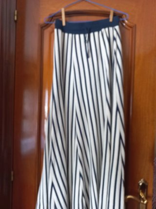 Falda larga con top rayas