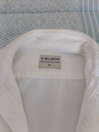 Camisa Polera Blanca Silbón