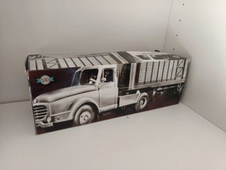 Pegaso Comet Leche Pascual 1/43