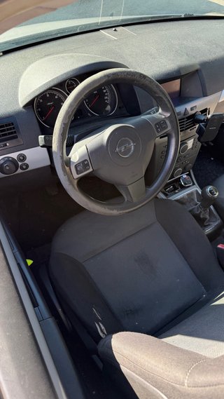 Opel Astra 2004