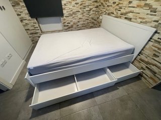 Cama 135cm blanca