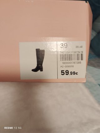 Botas altas negras con tacón
