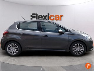 Peugeot 208 5P ALLURE 1.2L PureTech 81KW (110CV) S&S