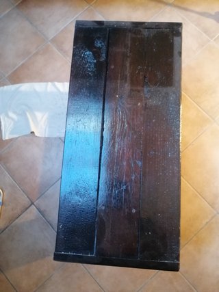 Sgabello in legno massiccio