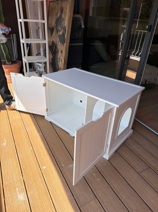 Mueble cajón arenero para gatos