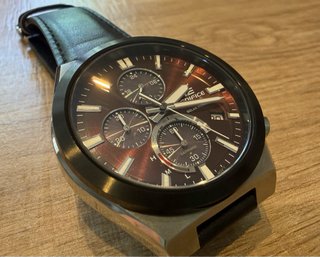 Casio Edifice Cronógrafo Solar