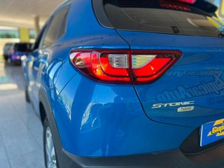 KIA Stonic HYBRID  T-GDI  MHEV  CONCEPT