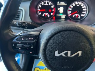 KIA Stonic HYBRID  T-GDI  MHEV  CONCEPT