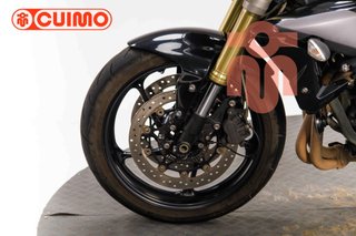 TRIUMPH STREET TRIPLE
