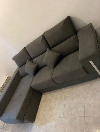 Sofá chaise longue gris nuevo