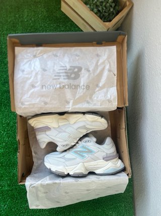 New Balance 9060. Talla: 36